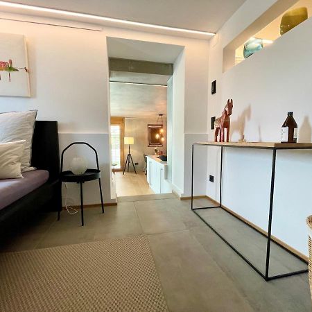 Tolle Ferienwohnung Le Gira Mit Eigenem Garten Costanza Esterno foto