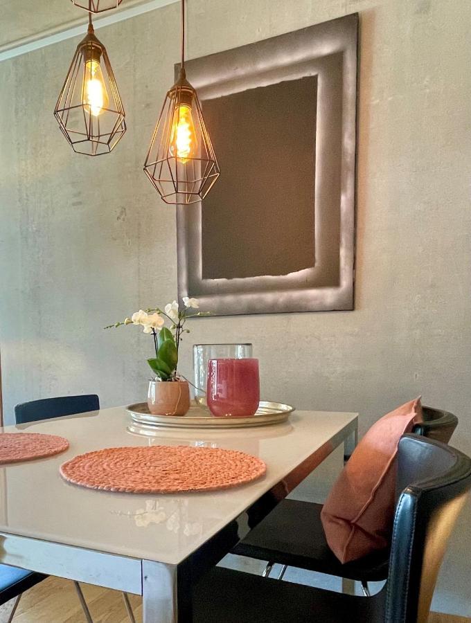 Tolle Ferienwohnung Le Gira Mit Eigenem Garten Costanza Esterno foto
